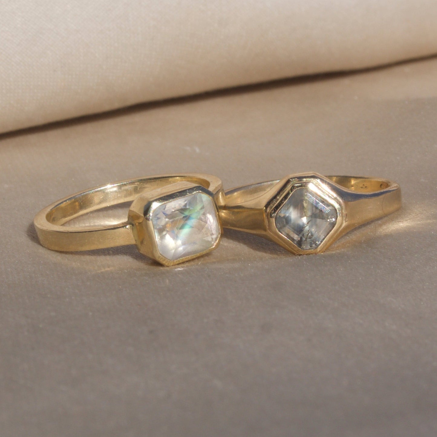 Size 7 / Silky Sweetheart Ring