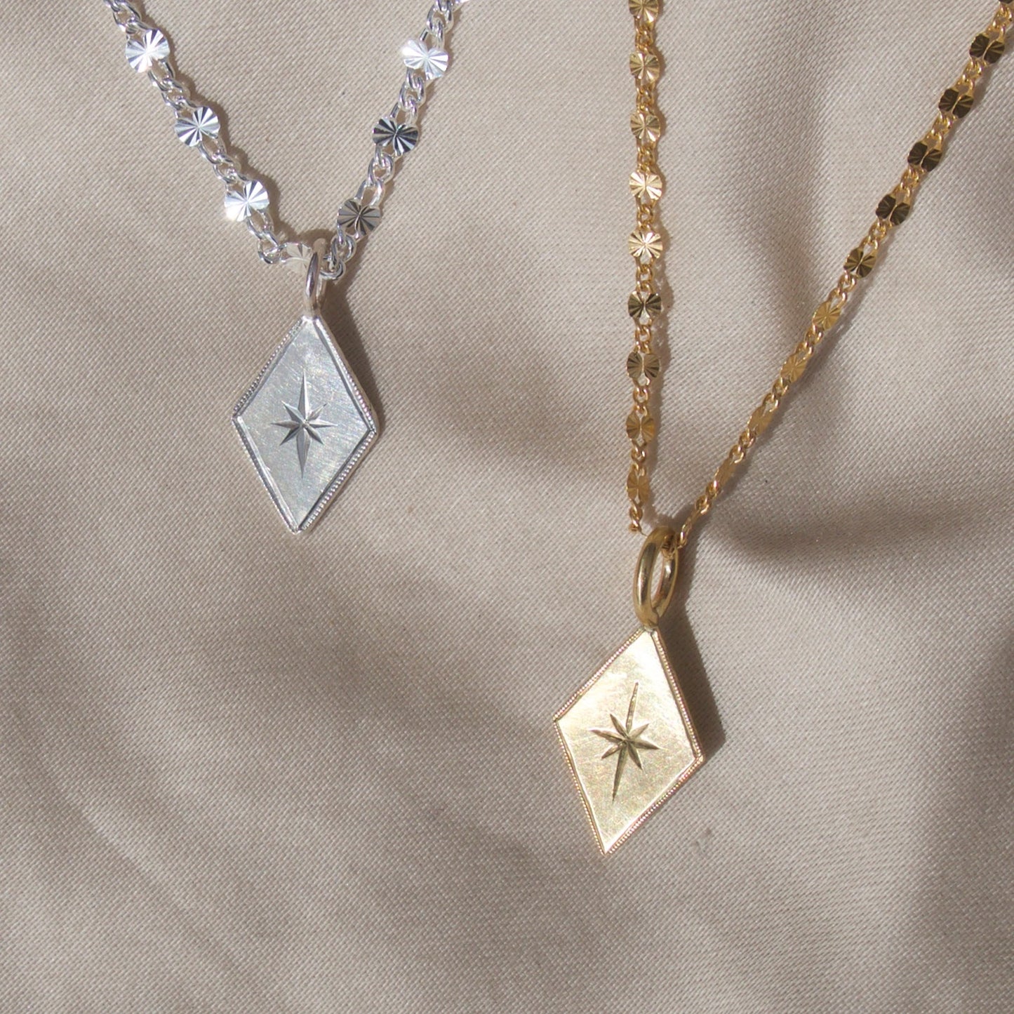 Lucent Necklace