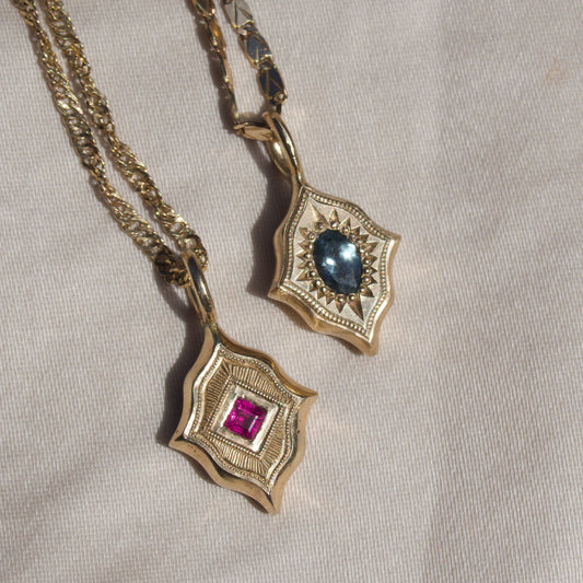 14k Montana Sapphire Tile