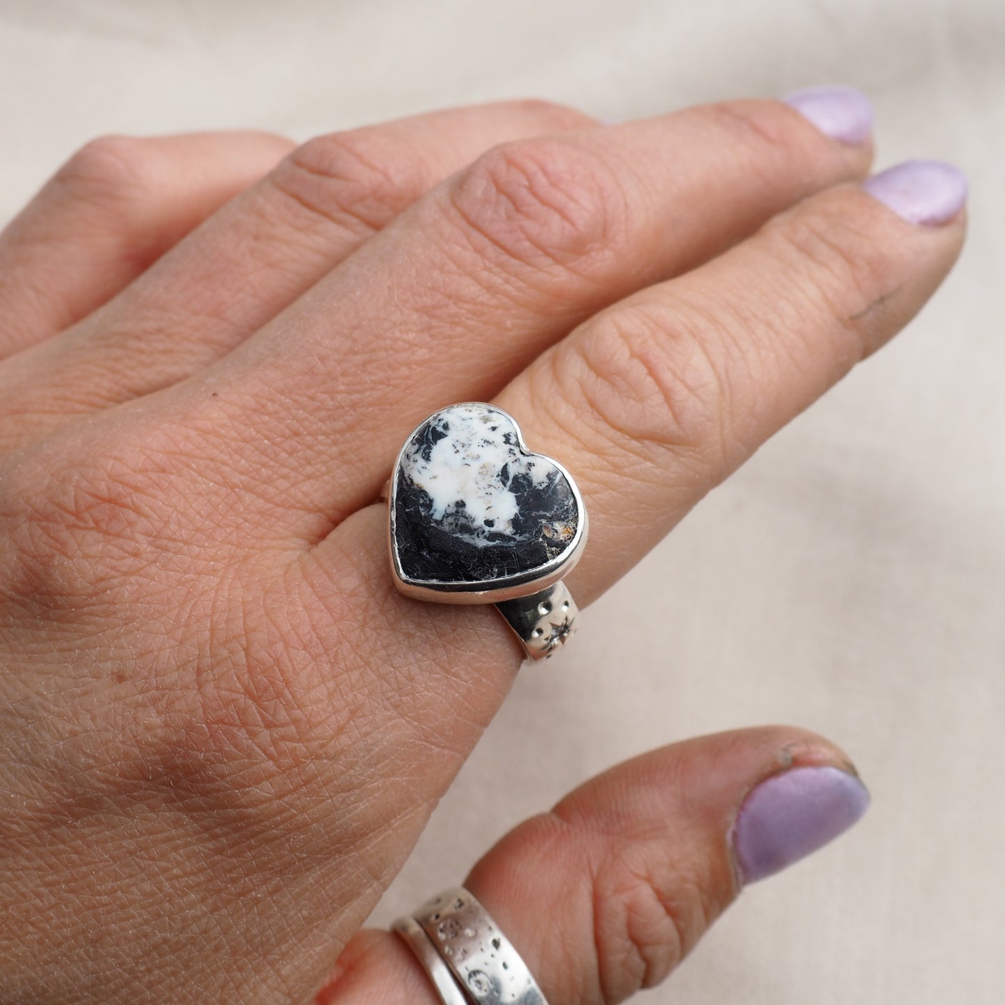 Size 8 / White Buffalo Heart Ring