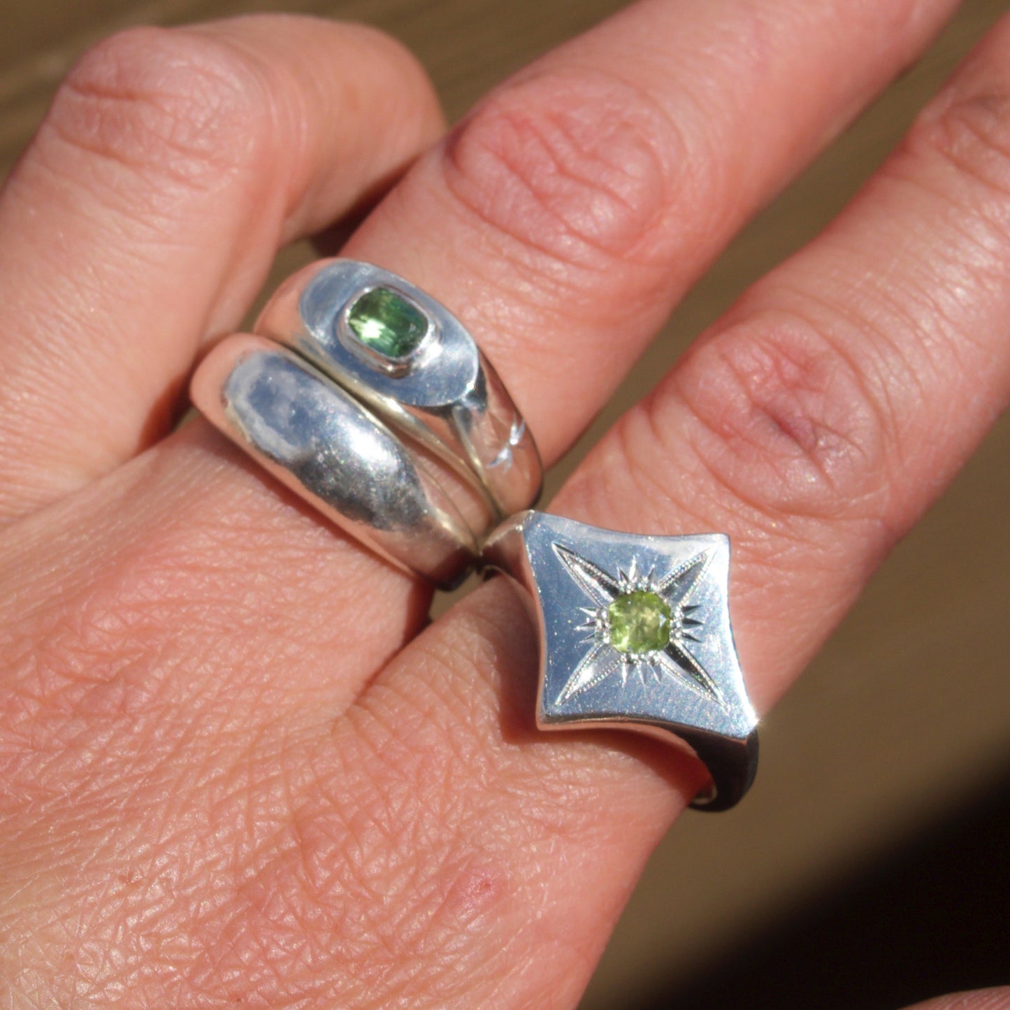 Starry Eyed Peridot Signet
