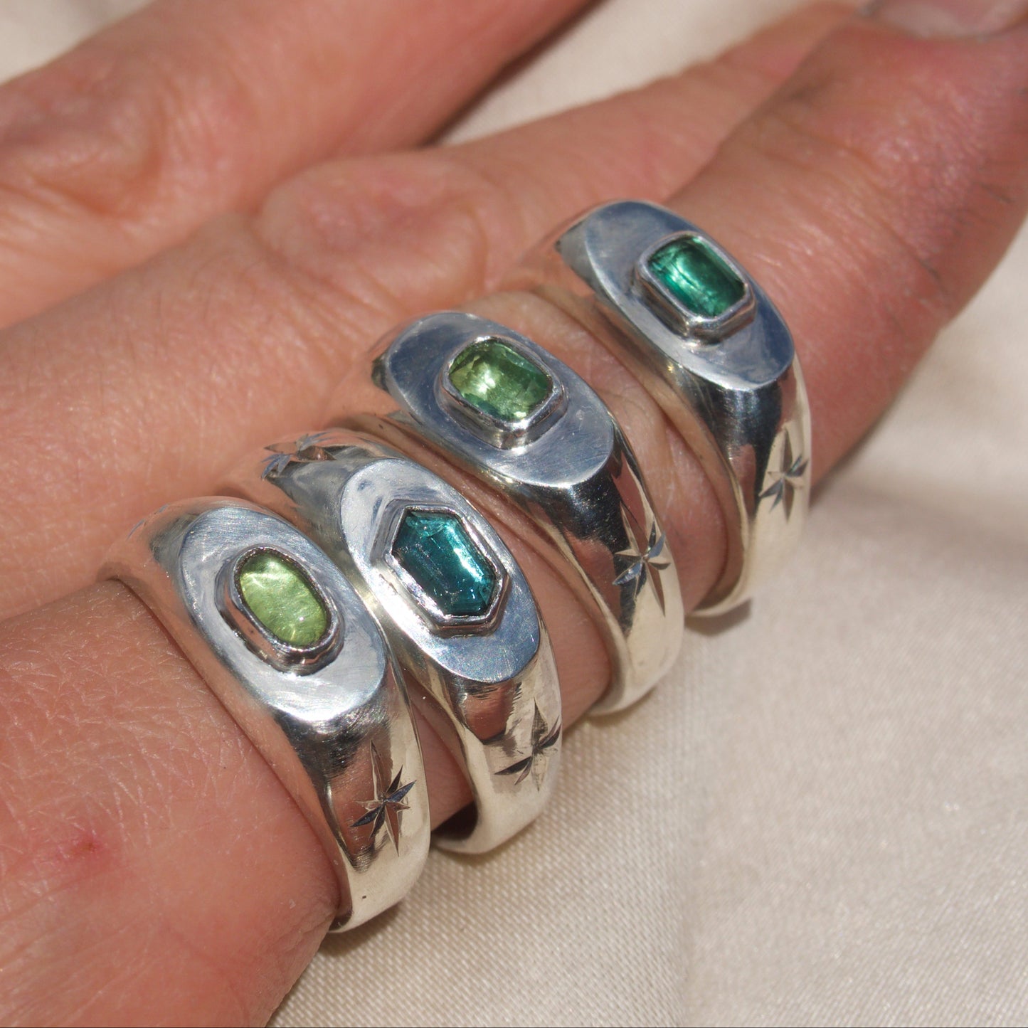 Peridot Signet Stacker