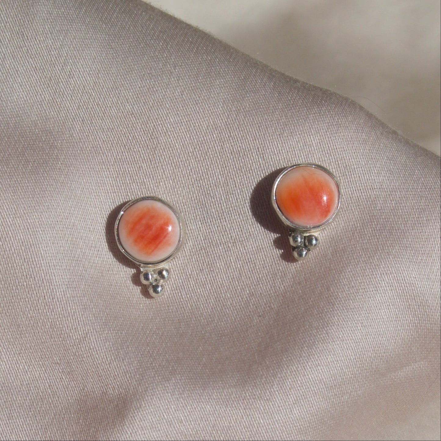 Spiny Oyster Studs