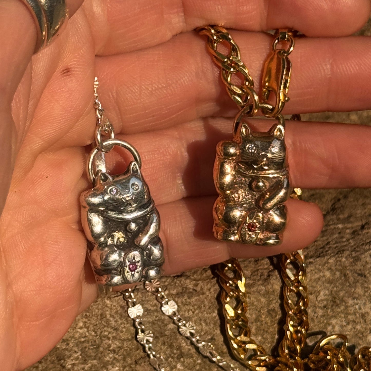 MTO / Maneki Neko Charm