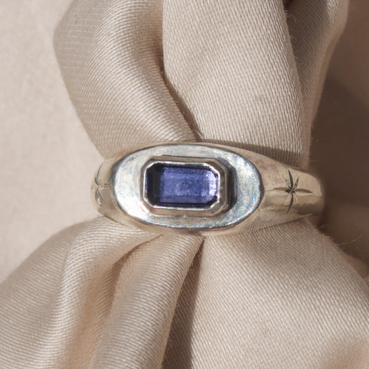 Iolite Signet Stacker
