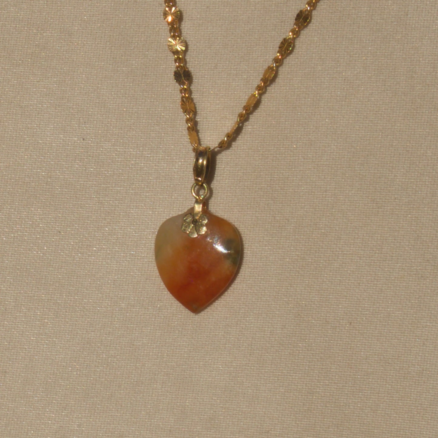 Vintage ✧ Mini Red Jade Heart Pendant