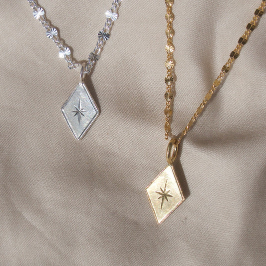 Lucent Necklace