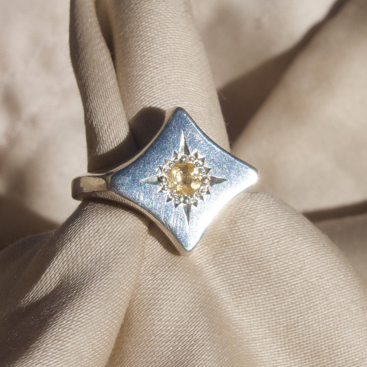 MTO- Citrine Starry Eye Signet