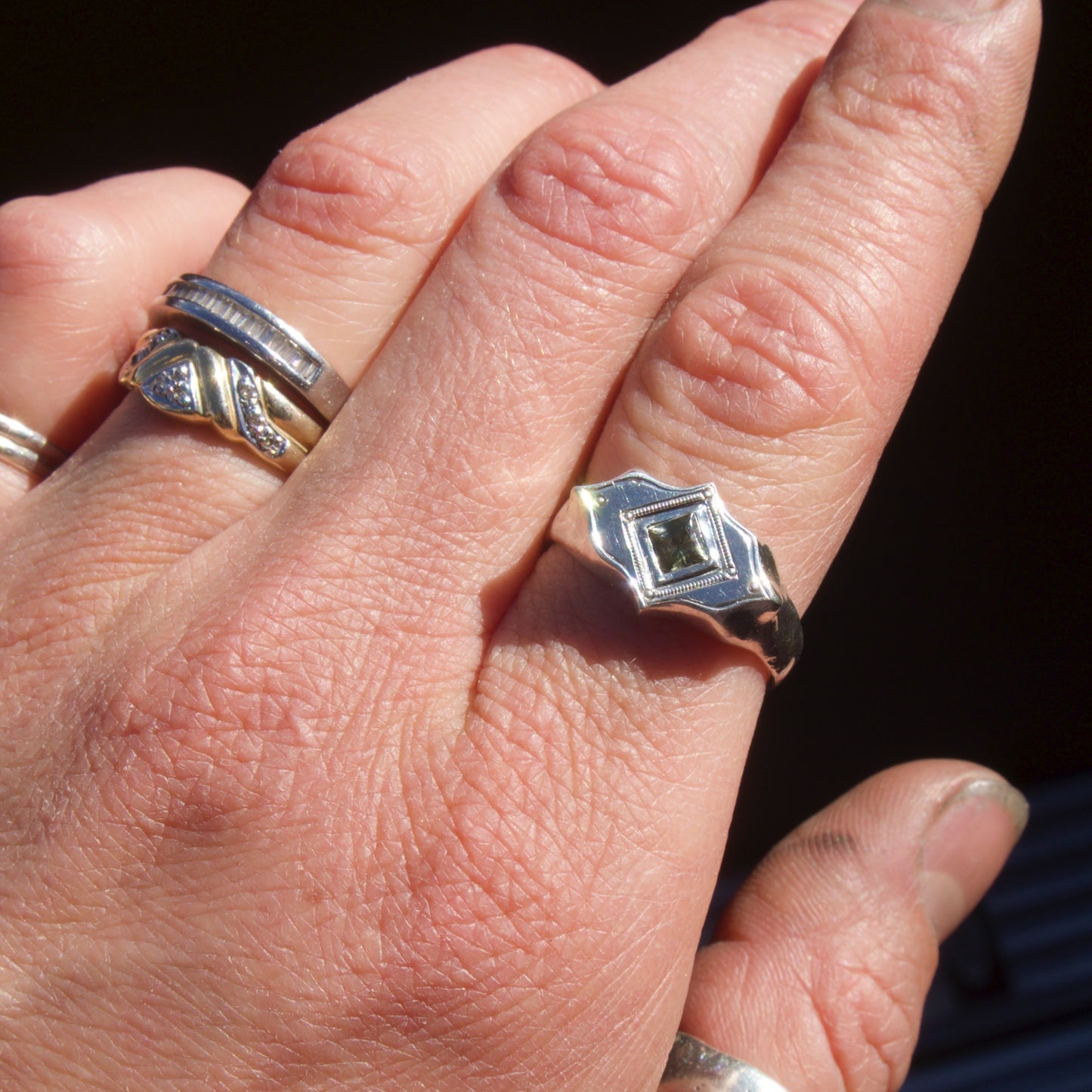 Size 8 / Hazel Signet