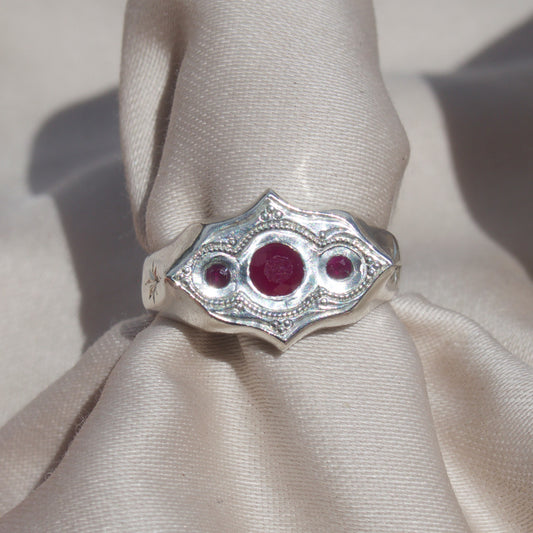 Size 6.75 / Ruby Arcana