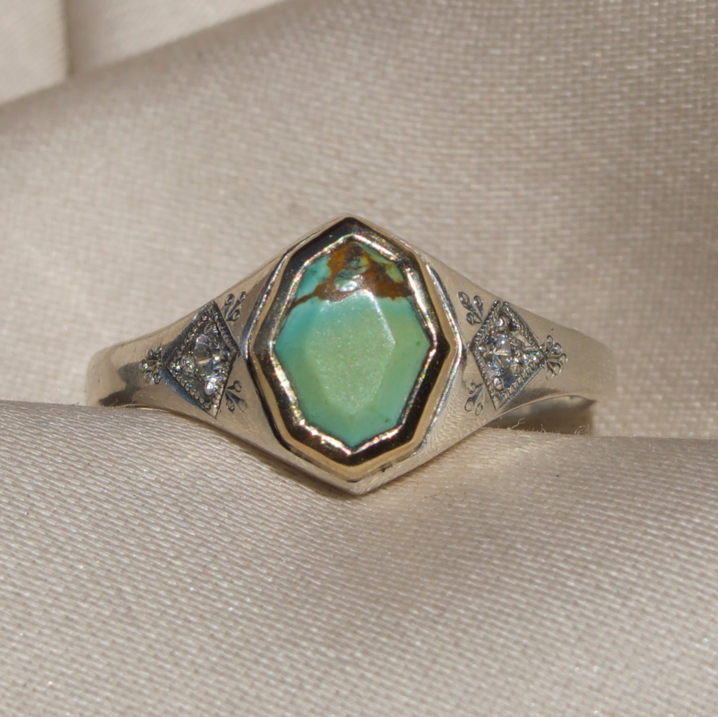 Size 8 / Sierra Nevada Turquoise Ring