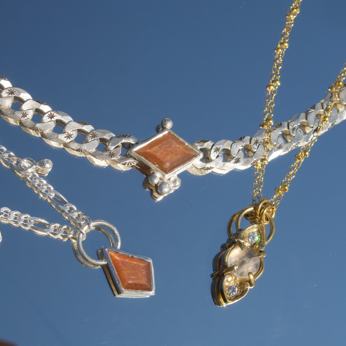 Sunstone Dippin' Dotted Necklace