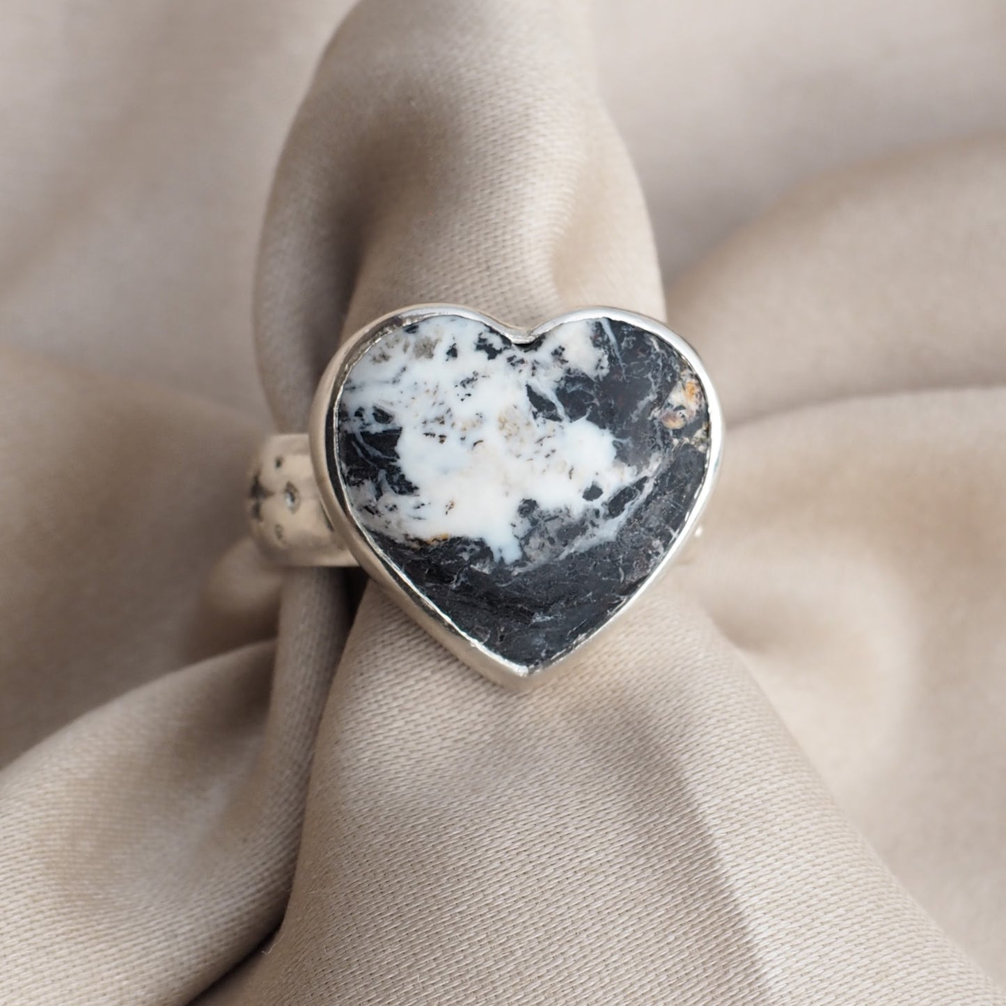 Size 8 / White Buffalo Heart Ring