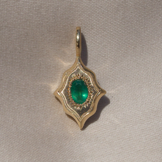 14k Gold Emerald Tile