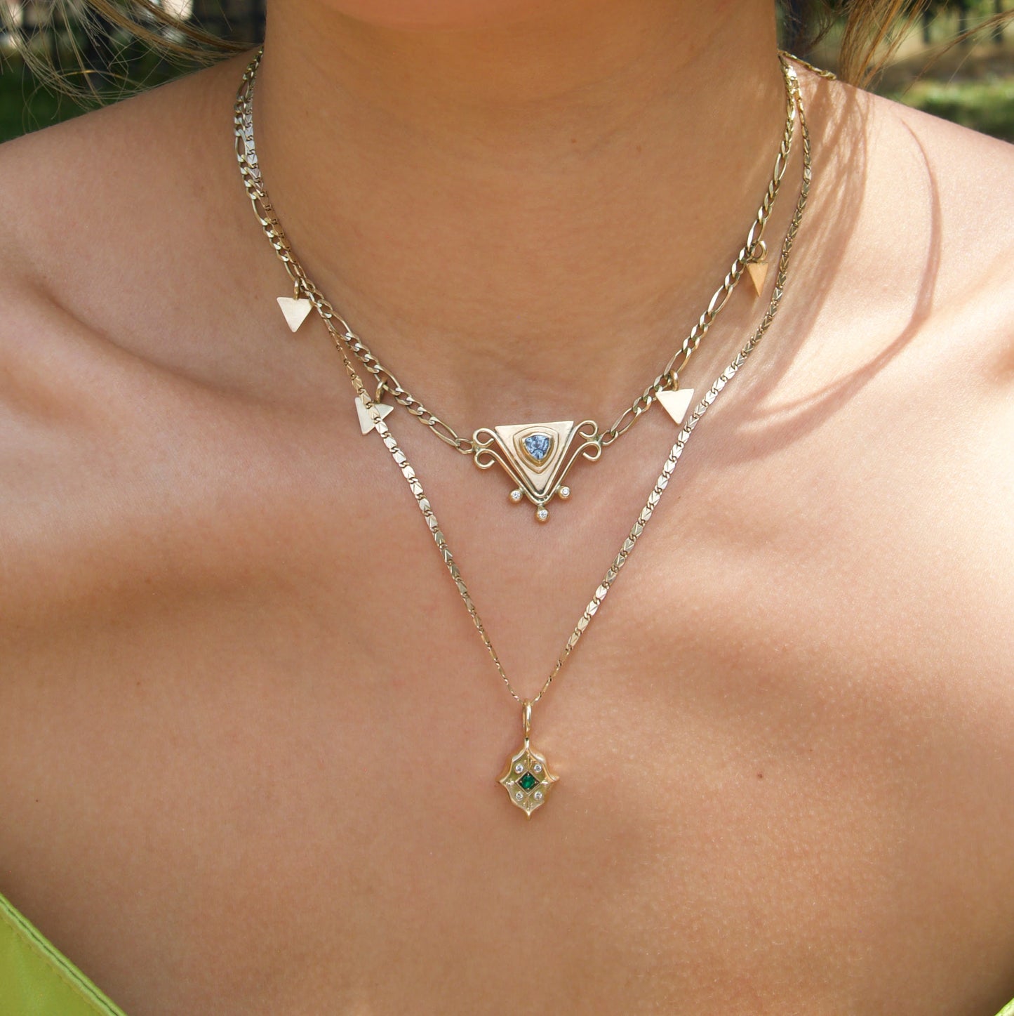 10k Gold Emerald Tile