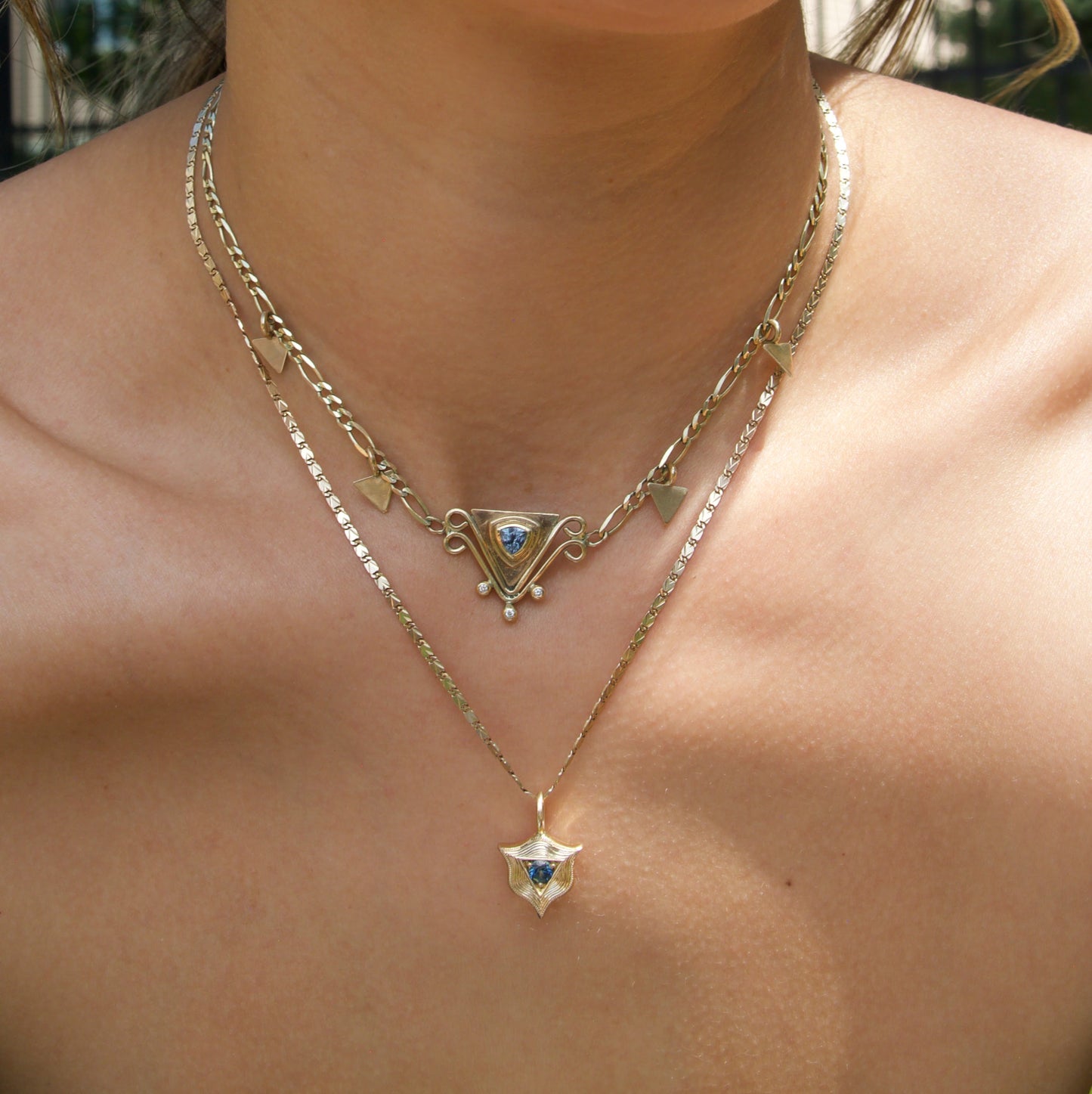 10k Gold Montana Sapphire Tile
