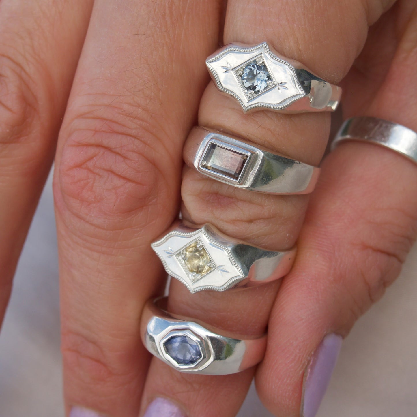 Size 7 / Gray Spinel Arcana Ring