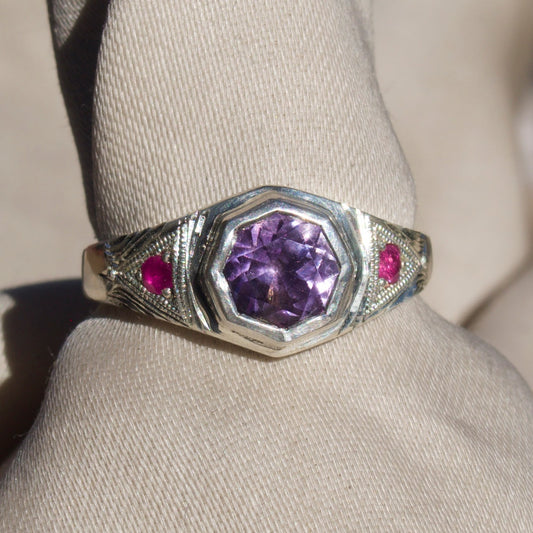 Size 7 / Amethyst Hex