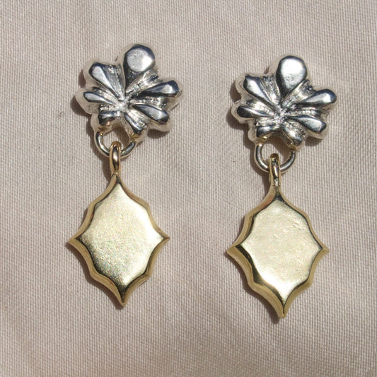 Shell De Lis Tile Earrings